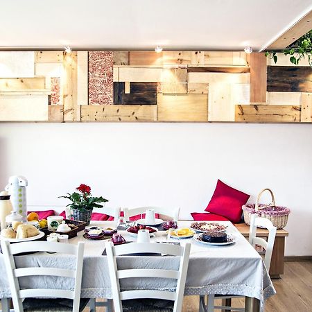 B&B Casa Sul Lago - Appartamenti Calceranica al Lago Eksteriør billede